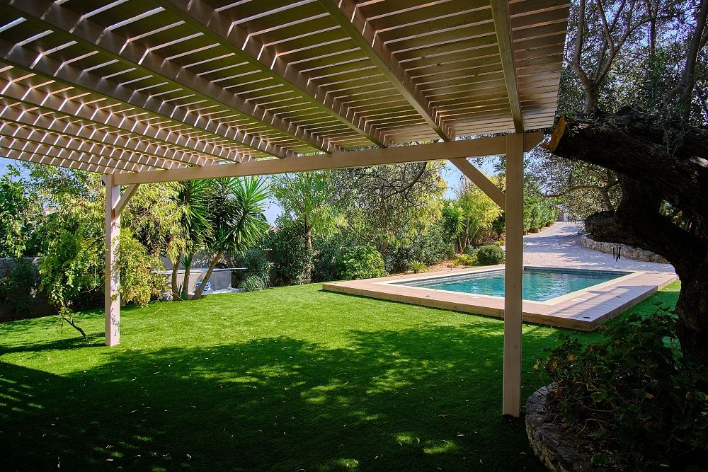 Πόρτο Ράφτη Τοποθέτηση Συνθετικού Χλοοτάπητα