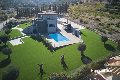 Private garden in Markopoulo