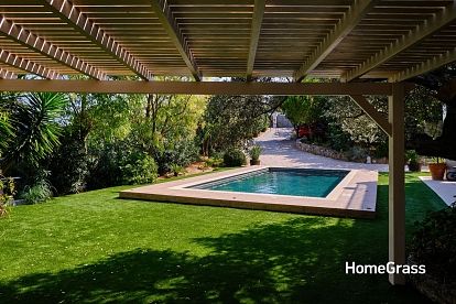 Private garden in Porto Rafti