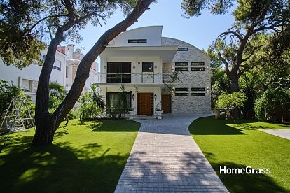 Private garden in Vouliagmeni